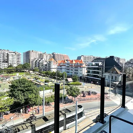 Molo Roof: Stylish Marina View Penthouse In * Blankenberge
