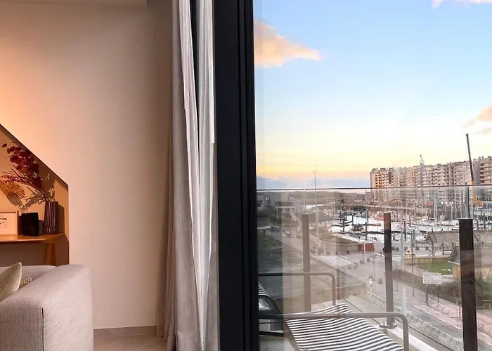 Molo Roof - Stylish Penthouse With Marina View Within Walking Distance From The Sea - 15 Km From Bruges דירה בלנקנברג